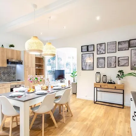 Apartment #34 Lamartine 3 Bdrs Ac Balcony 10mins Walk To Old Town