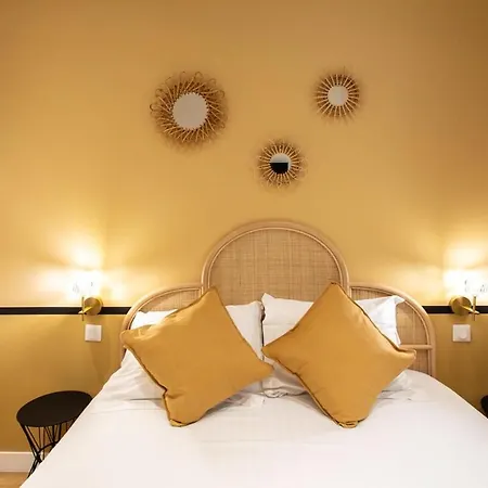 #34 Lamartine 3 Bdrs Ac Balcony 10mins Walk To Old Town Apartment